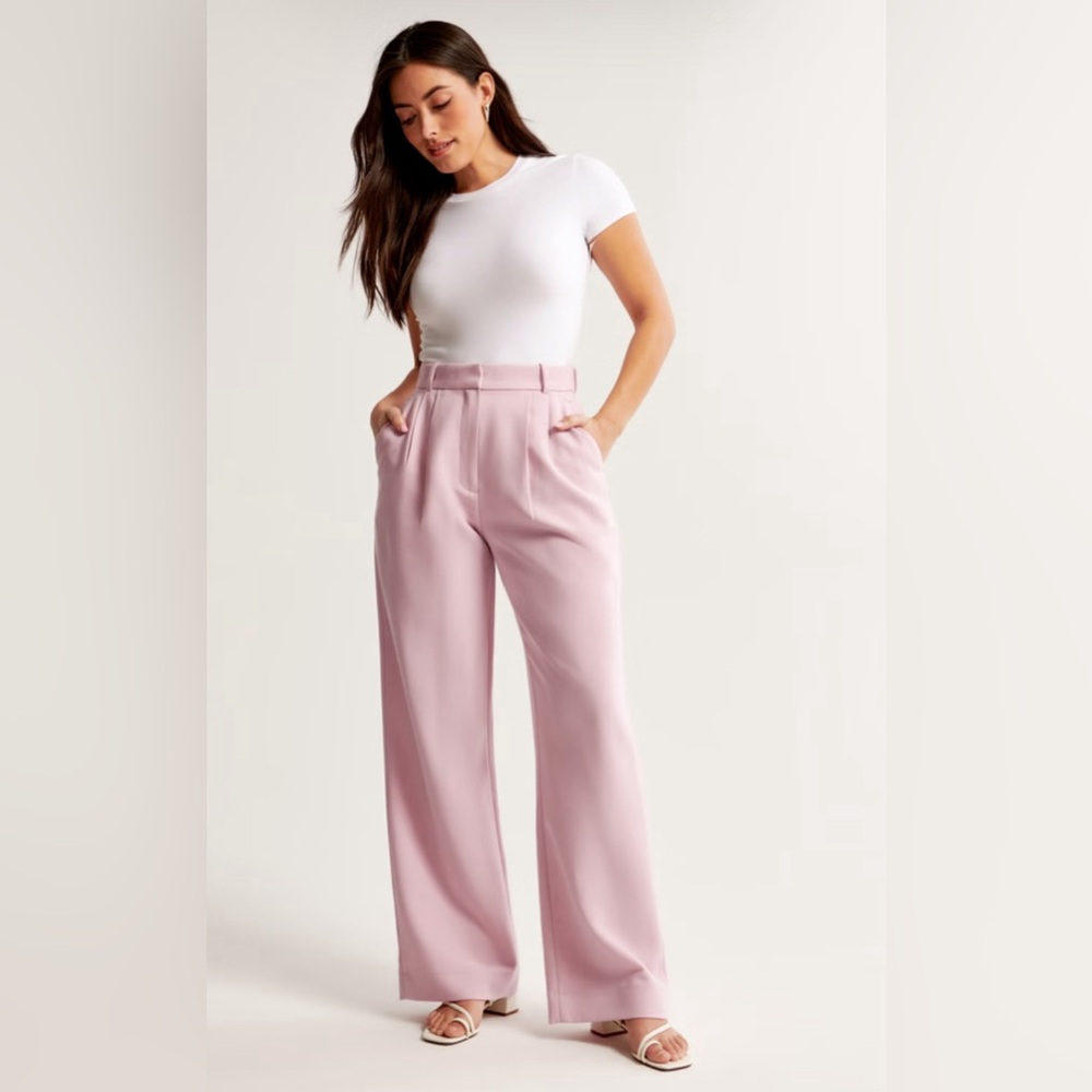 NWT! A&F Curve Love High Waisted Sloane Tailored Pant